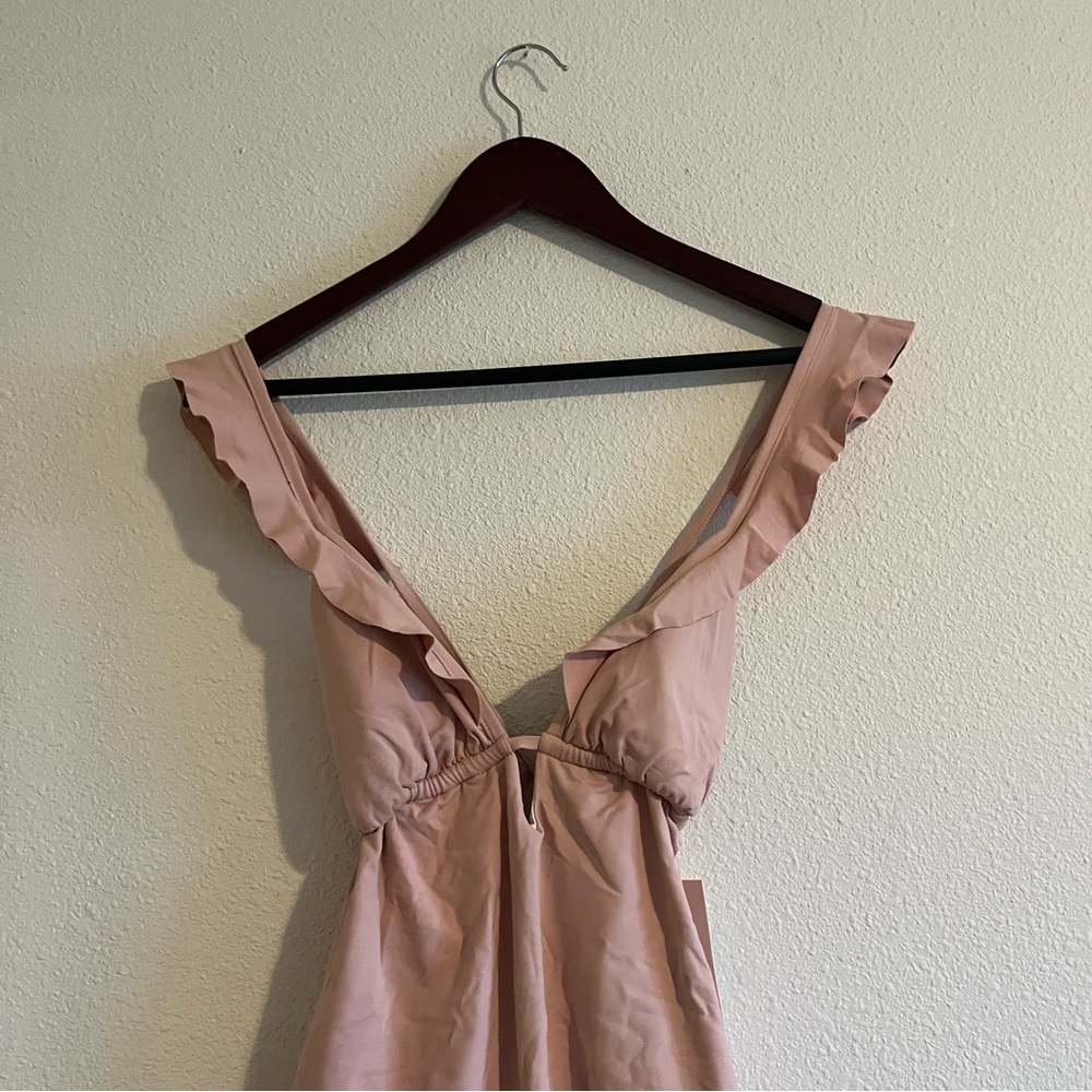 MNWT Eberjey Womens Pink Grayson So Solid Ruffle Straps One Piece Swimsuit - Picture 3 of 9